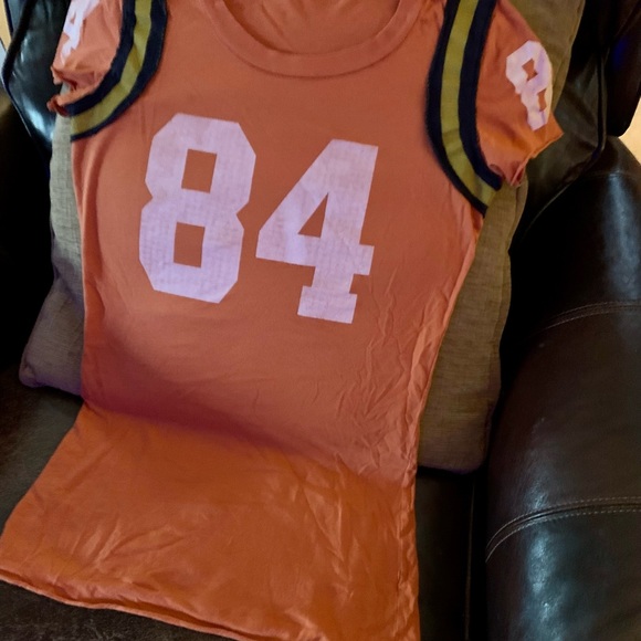 Gap XS Jersey Tee! - Picture 2 of 3